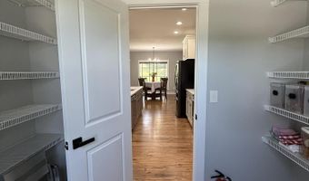 1786 Welcome Valley Rd, Benton, TN 37307