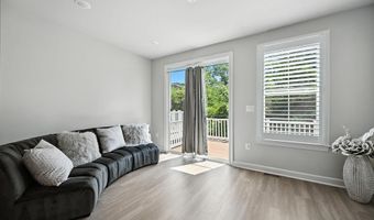 7233 MOUNTAINEER, Alexandria, VA 22306