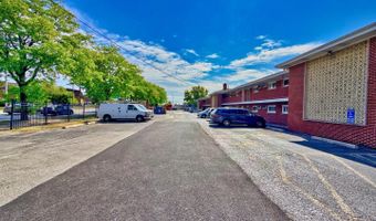 1111 E Algonquin Rd 1, Arlington Heights, IL 60005