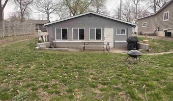 136 Rohr St, Arnolds Park, IA 51331