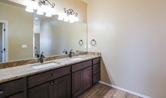 3574 Red Arroyo Dr, Alamogordo, NM 88310
