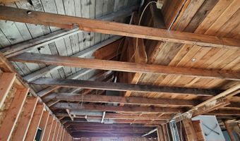 204 N WALNUT St, Bingen, WA 98605