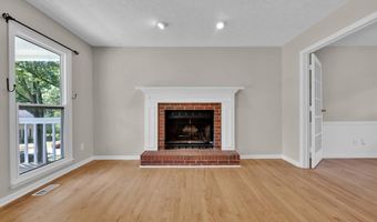 625 OLDE TOWNE Ln, Alabaster, AL 35007