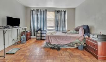4028 Ledgewood Dr, Cincinnati, OH 45229