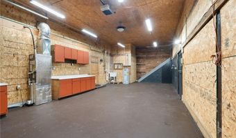 1420 W State Road 256, Austin, IN 47102