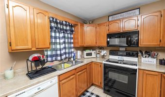 517 TANGLEWOOD Dr, Auburndale, FL 33823