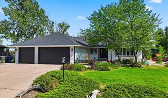 811 Yuma St, Belle Fourche, SD 57717
