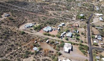 33651 S TOPAZ Rd, Black Canyon City, AZ 85324