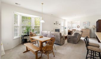 14 Vineyard Way, Barnegat, NJ 08005