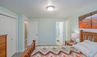 4009 NE Somerset Dr, Albany, OR 97322