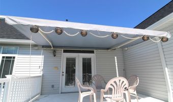 320 Remington Way Dr, Ballwin, MO 63021