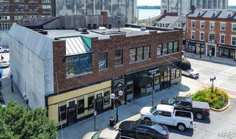 215 W 3rd St, Alton, IL 62002