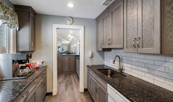 49 BUTLER Ave, Bayville, NJ 08721