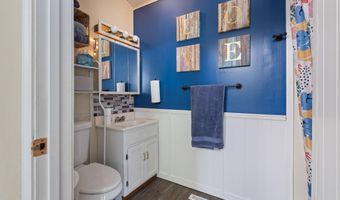 1293 Starveout Creek Rd, Azalea, OR 97410
