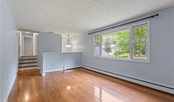 19 Bruce Dr, North Smithfield, RI 02896