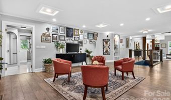 170 Weston Rd, Arden, NC 28704