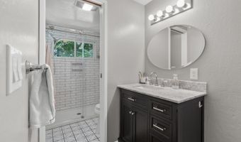 903 Redwood Dr, Aptos, CA 95003