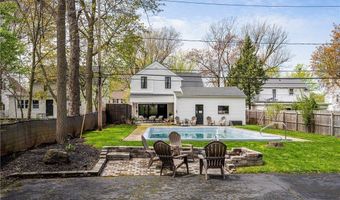 87 Sargent Dr, Amherst, NY 14226