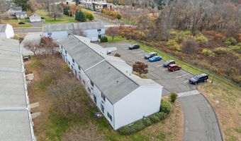 565 Clark Ave APT 17, Bristol, CT 06010