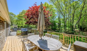 284 Bragg's Ln, Barnstable, MA 02630