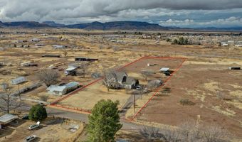 2109 W Mosley Loop, Alpine, TX 79830