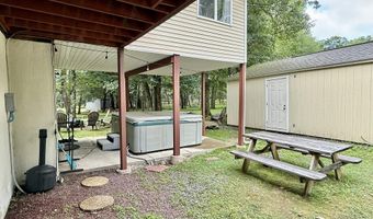 82 Tennyson Cir, Albrightsville, PA 18210