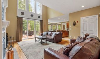51 Drumlin Hill Rd, Bolton, MA 01740