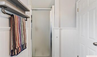 226 Becker Ave, East Providence, RI 02915
