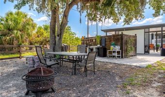 2313 Hines Ave, Alva, FL 33920