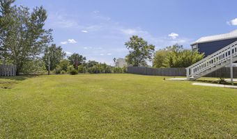 5140 Atlantis Dr, Bay St. Louis, MS 39520