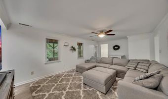 304 Forkwood Trl, Woodstock, GA 30189