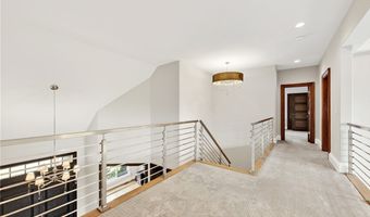 9 Dante Ct, Amherst, NY 14221