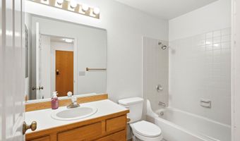 2831 W International Airport Rd #F302, Anchorage, AK 99502