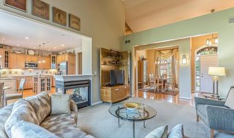 5401 Pinnacle Ct, Ann Arbor, MI 48108