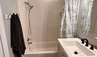 123 E 15th, Ada, OK 74820