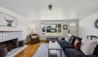 1983 Ernest Way, Arcata, CA 95521
