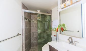 750 Amana St 1312, Honolulu, HI 96814