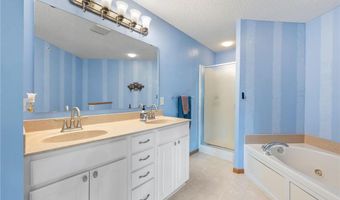 5048 Yuma Ln N, Plymouth, MN 55446