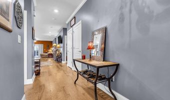 22 Flanders Dr, Barnegat, NJ 08005