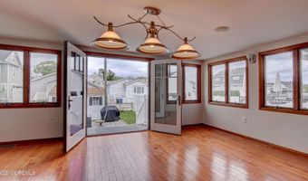 308 16th Ave, Belmar, NJ 07719