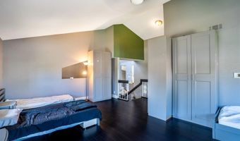 1116 Circle Dr, Escondido, CA 92025