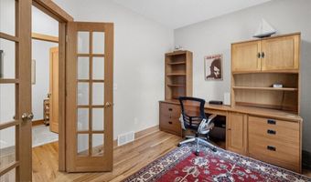 3 Proctor Ct, Albany, NY 12211