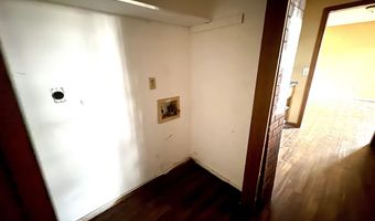 1012 N 12th St, Augusta, AR 72006