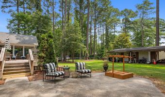 4259 Pinewood Dr, Ayden, NC 28513