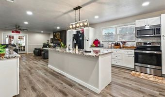 811 NW 7th St, Andrews, TX 79714