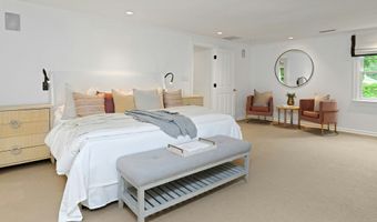 6 Searles Rd, Darien, CT 06820