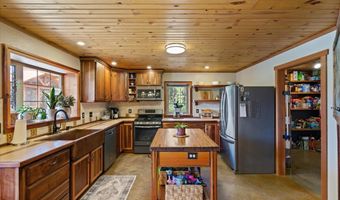 21807 E Doyle Rd, Cataldo, ID 83810