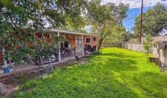1208 Bryan Cir, Carlsbad, NM 88220