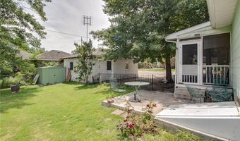 2801 Hillcrest Ave, Alton, IL 62002