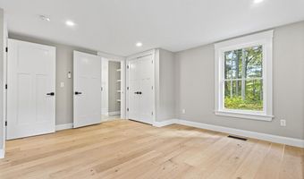 26 Binford Rd, Standish, ME 04084